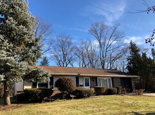 8051 Northway Dr, Hanover Park, IL 60133