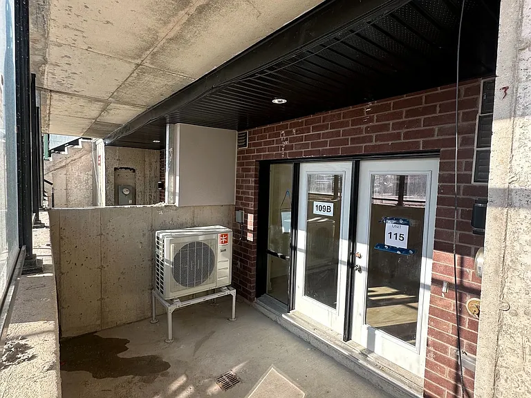 16 Melbourne Ave #109B — Photo 2