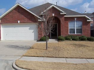 6800 Red Rock Trl, Watauga, TX 76137