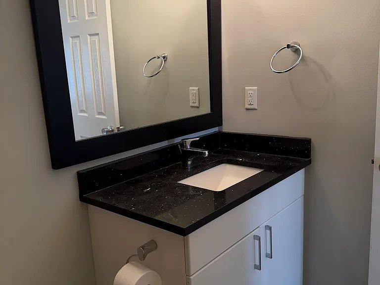 8409 Del Norte Ct — Photo 11