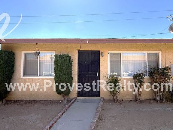 3rd image of 20130 Rimrock Rd APT B