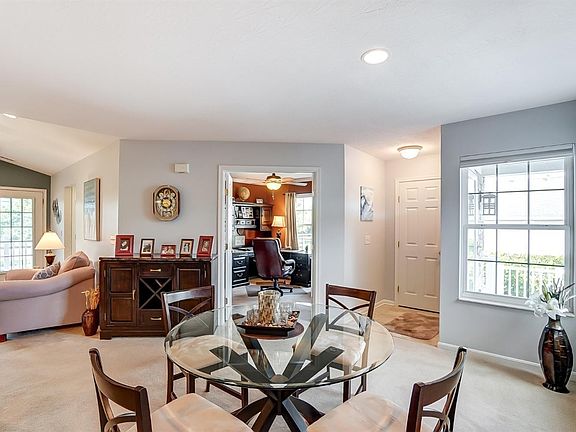 5th image of 10466 Jesica Ln Unit 2