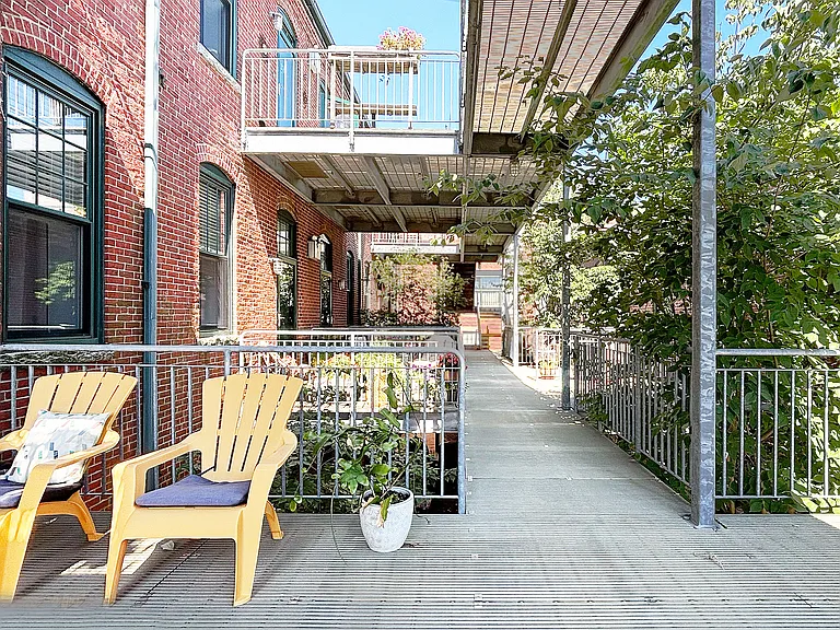 181 Spencer Ave #25 — Photo 12