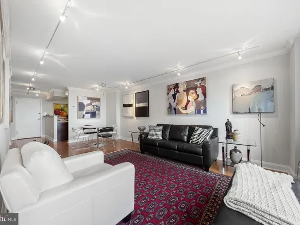 1901 John F Kennedy Blvd APT 1903, Philadelphia, PA 19103