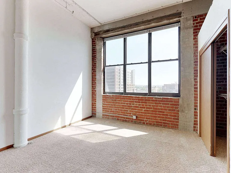 Skinner Macaroni Lofts — Photo 45