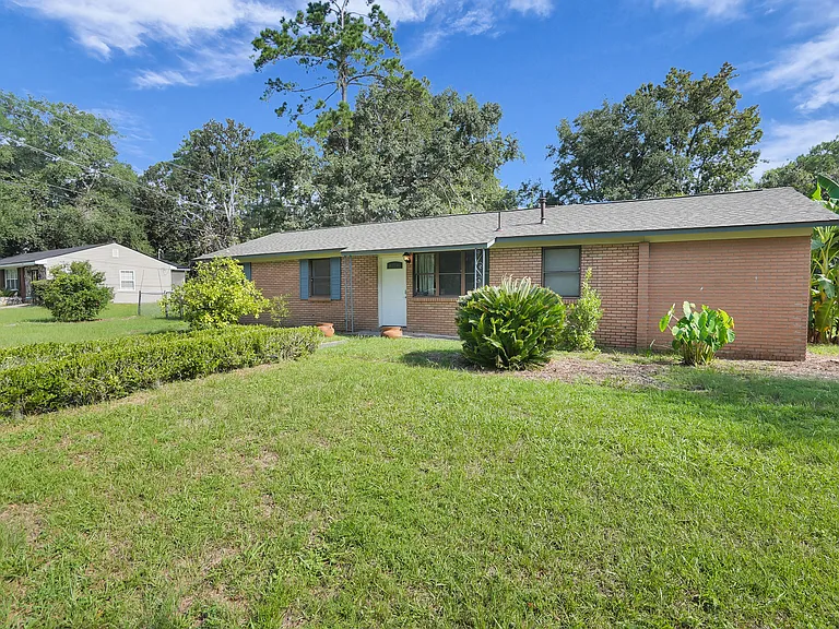 2222 Bacon Park Dr — Photo 3