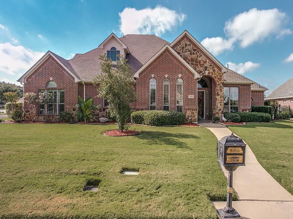 1st image of 501 Hunter Bend Dr