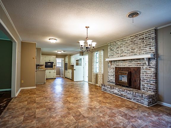 4th image of 117 Hemlock Rd