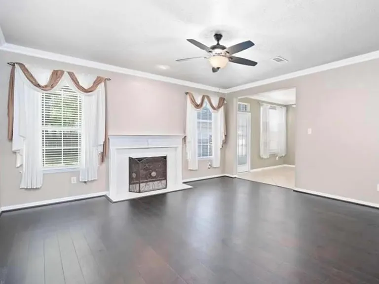 3834 Echo Mountain Dr — Photo 2