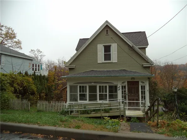 48 North St, Camillus, NY 13031