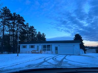 8165 E Loop Rd, Hesperia, MI 49421