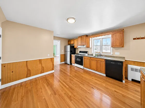 395 Lexington St #1, Auburndale, MA 02466