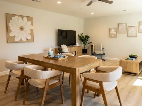 1019 Chestnut Ave, Redlands, CA 92373