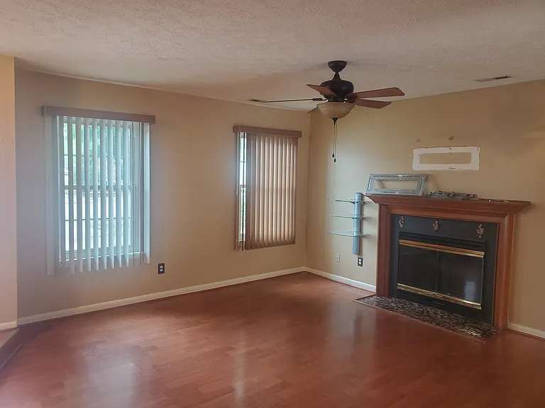 3 Riverchase Dr — Photo 4