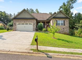 51 W Riley St, Chatsworth, GA 30705