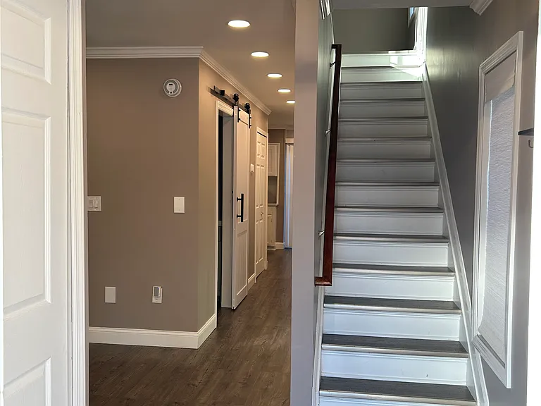 Front Entryway