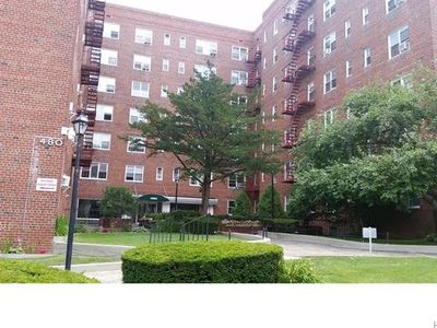 480 Riverdale Ave APT 5U, Yonkers, NY, 10705
