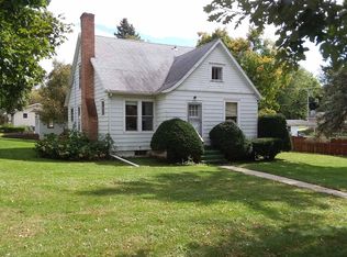 301 S 2nd St, Mount Horeb, WI 53572