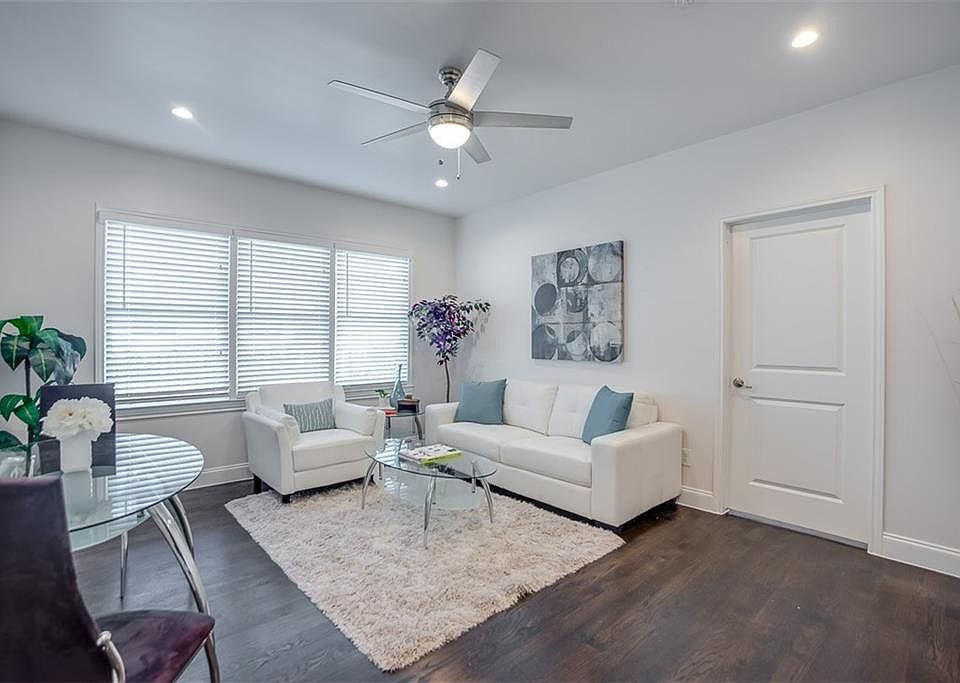1st image of 1519 Bennett Ave #4926B