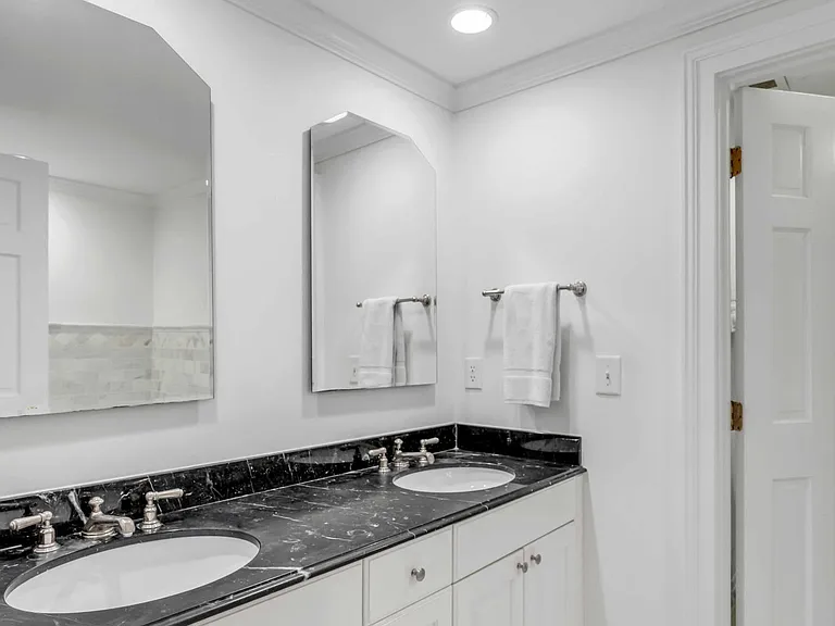 Master bath dual sinks.( entrance view).