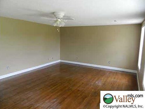 2nd image of 1050 County Road 324