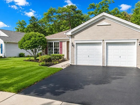 21 Brampton St, Galloway, NJ 08205