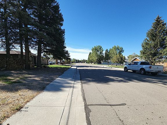 5th image of 229 S Fremont Ave
