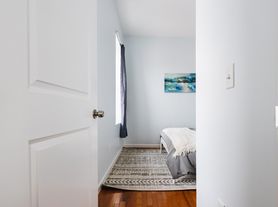 5 Bleecker St, Jersey City, NJ