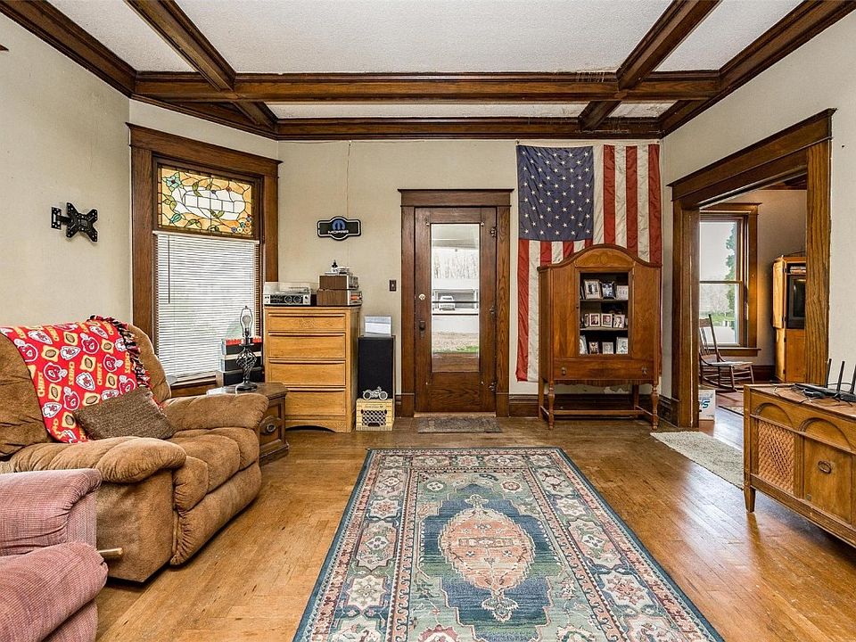 204 W Broadway St, Stanwood, IA 52337 MLS 2302636 Zillow