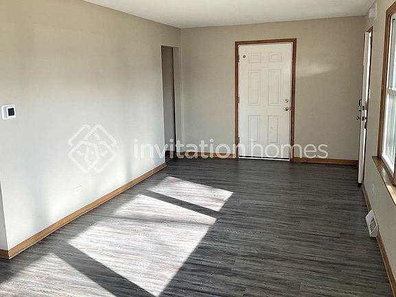 3rd image of 5190 W 91st St