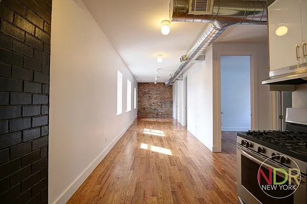 Rented by Next Door Realty NYC | media 37