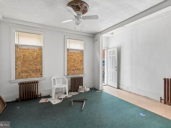 3rd image of 1710 Titan St