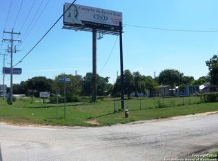 17156 Ih 35 N, Schertz, TX 78154