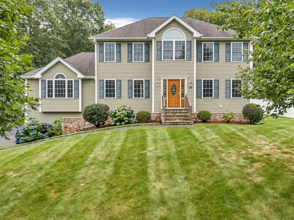 56 Clement Rd, Dracut, MA 01826