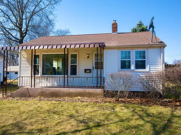 611 N Plymouth St, Culver, IN 46511