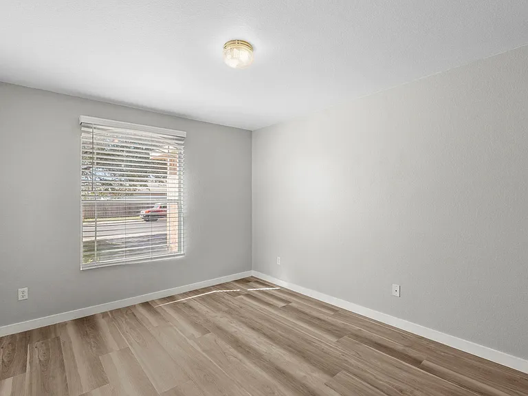 164 Pearl Lake Dr — Photo 4