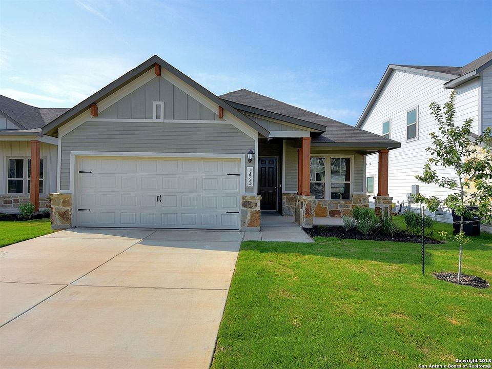 1st image of 13334 Badlands Bend