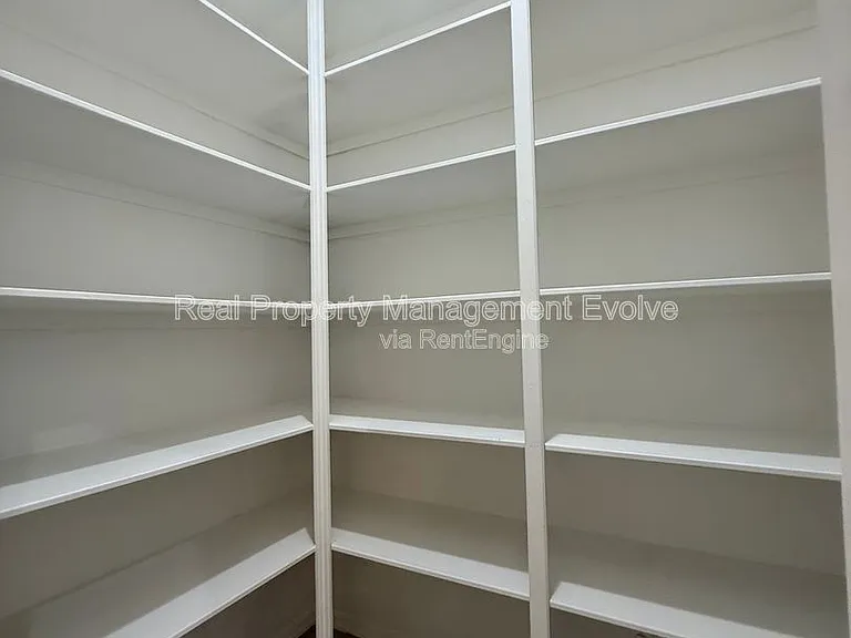23012 N 38th Pl — Photo 34