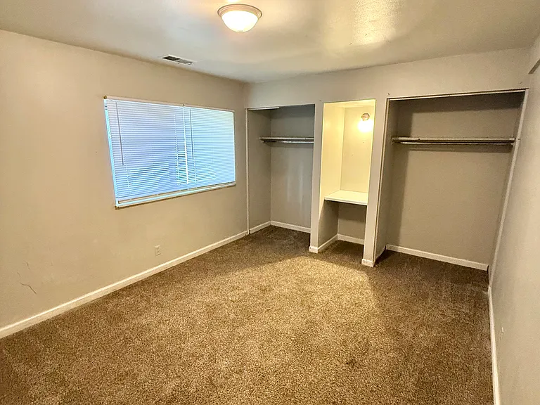 10510 Cinnamon Dr #C — Photo 8