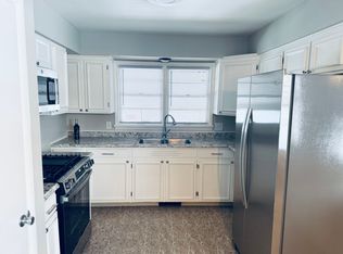 1419 S Carpenter Rd, Brunswick, OH 44212