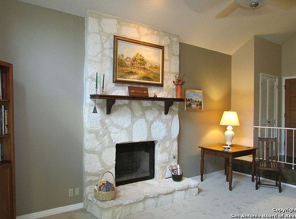 4th image of 3203 Thrush Bend St