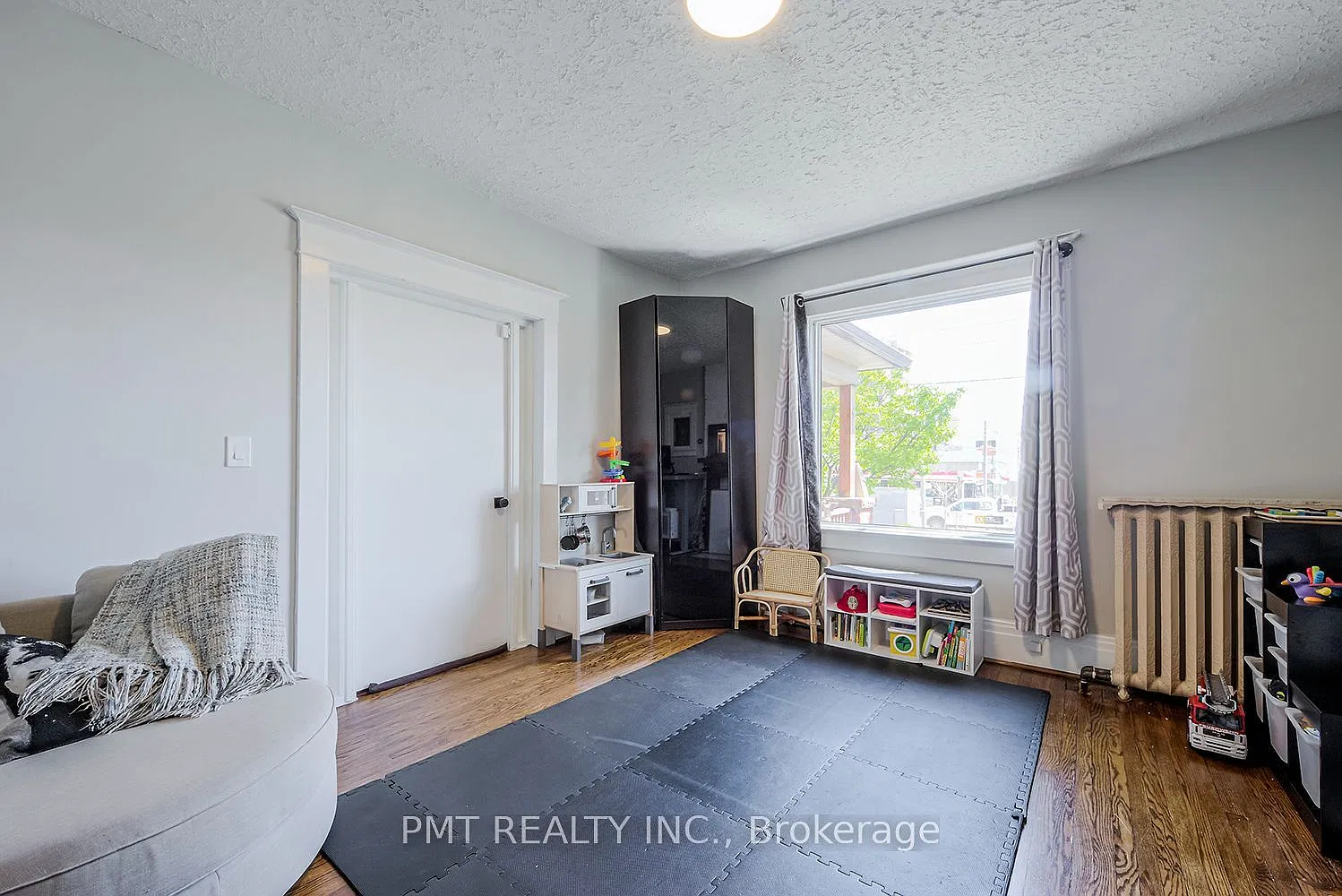 3 bed, $3,495 — Photo 3