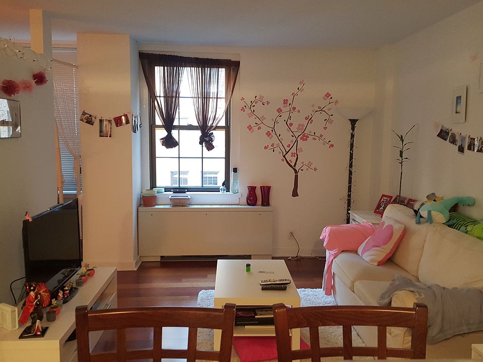 1st image of 225 S 18th St Unit 1422
