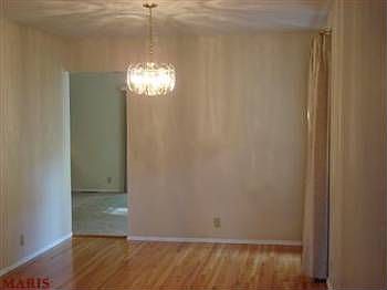 1st image of 3810 Thistledown Dr