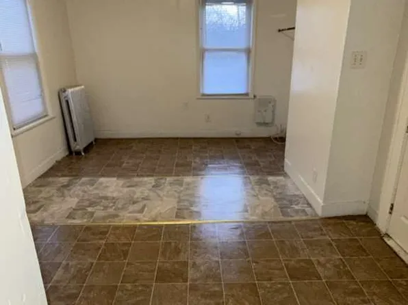 57 4th Ave #2B, East Orange, NJ 07017