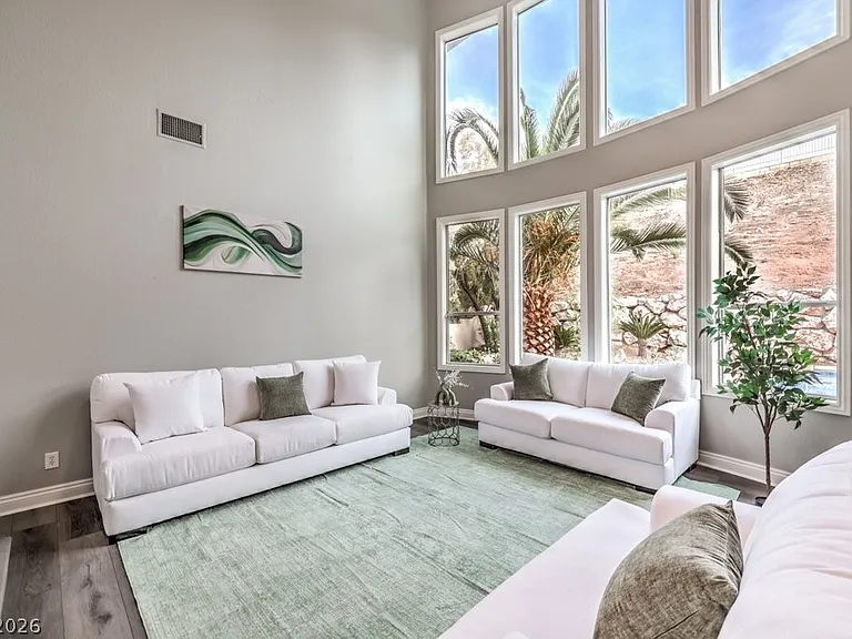 2849 Soaring Peak Ave — Photo 8