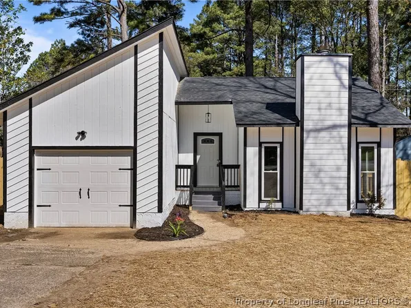 3948 Foster Dr, Fayetteville, NC 28311