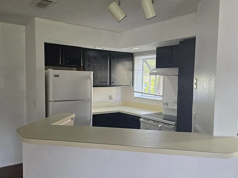 3310 N Pinewalk Dr N #1812 — Photo 7