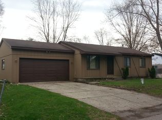 255 Oriole Rd, Commerce Township, MI 48382