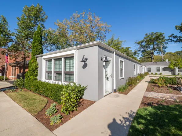 Lake Bluff Villas - 104 -2, 104 E Scranton Ave, Lake Bluff, IL 60044